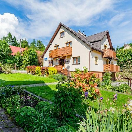 Apartament I Pokoje Goscinne U Lusi Wisła Exterior foto